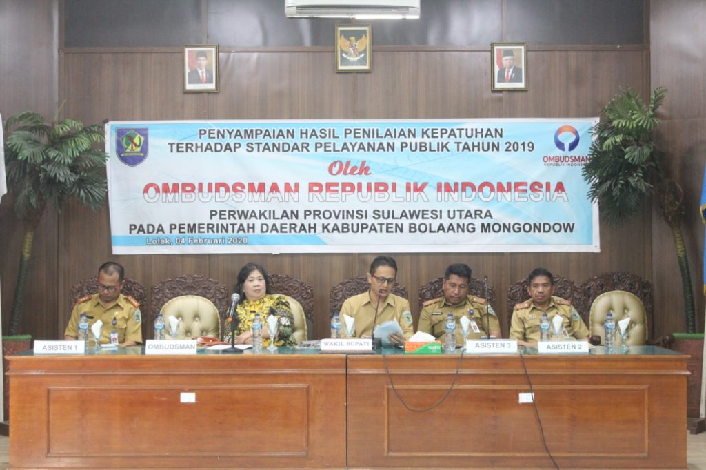 Ombudsman Serahkan Hasil Penilaian Kepatuhan Standar Pelayanan Publik ke Pemkab Bolmong