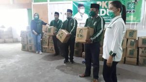 Yusra dan Aleg PKB Bolmong Distribusi Bantuan dari Ketum Cak Imin untuk Guru Mengaji