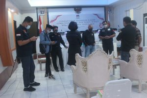 Supriadi Lakukan Supervisi dan Monitoring Pengawasan Pendaftaran di KPU Minahasa Utara