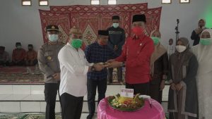 Bupati Iskandar Hadiri HUT Kecamatan Posigadan ke 18