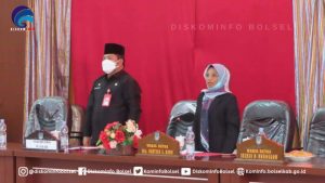 Sekda Bolsel Hadiri Paripurna DPRD Dalam Rangka Penyampaian LKPJ