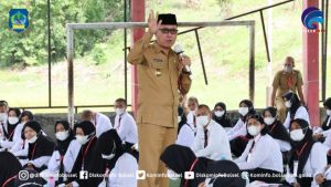 Bupati Iskandar Memberikan Materi Kepada Peserta Latsar CPNS Bolsel