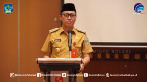 Bupati Iskandar Kamaru Membuka Bimtek Pengadaan Barang dan Jasa Tahun 2021