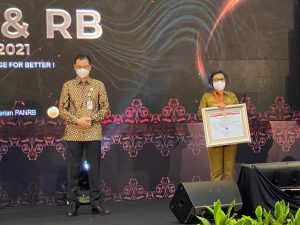 Intisari Bolmong Hebat, Bupati Yasti Terima Penghargaan Dari Kemenpan-RB