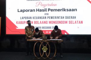Bupati Iskandar Bersama Wabup Deddy Ucap Syukur Pemkab Bolsel Raih WTP ke-8 Berturut Turut