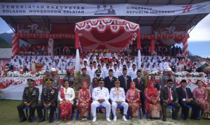 Gelar Upacara HUT RI ke-77 Bupati Iskandar:Kita harus Selalu Menghargai Dan Menghormati Jasa Para Pahlawan