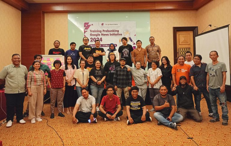 25 Jurnalis Menimba Ilmu Pelatihan Pre-Bunking Google News Initiative Bersama AJI Manado