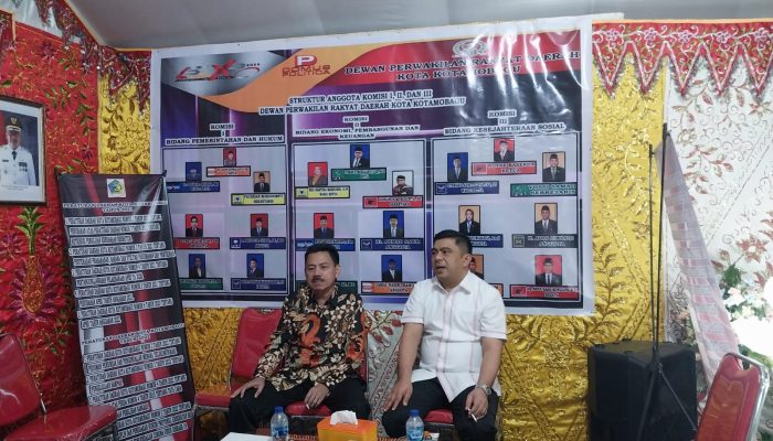 Pimpinan DPRD Kotamobagu, Anggota dan Sekwan serta Staf Hadiri Pembukaan Legislatif Expo di Tondano