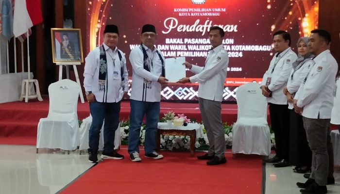 KPU Kotamobagu Terima Pendaftaran Pasangan MESRA