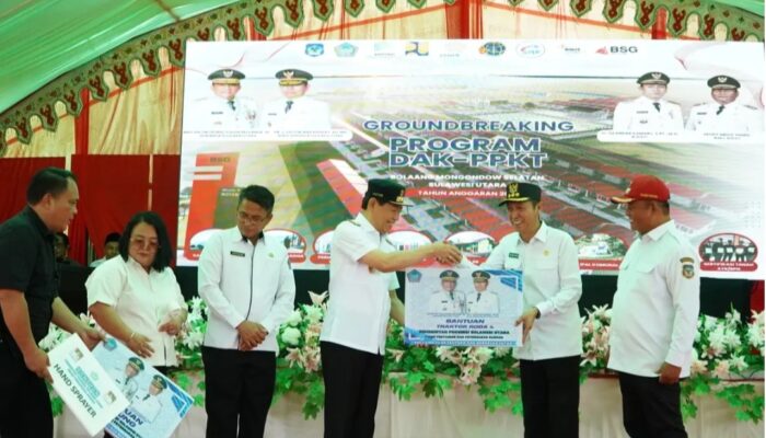 Didampingi Bupati Iskandar dan Wabup Deddy, Wagub Victor Resmikan Proses Groundbreaking Program DAK PPKT Tahun 2025