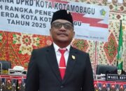 Ketua DPRD Kotamobagu Adrianus Mokoginta