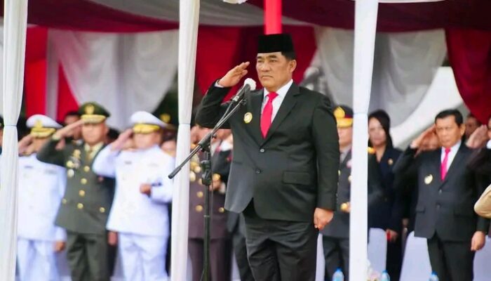 Gubernur Yulius S. Komaling Pimpin Upacara Hari Lahir Pancasila 2025