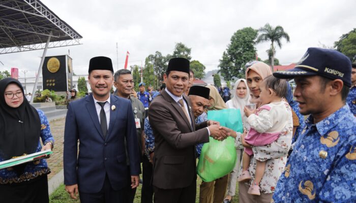 Wujud Nyata Program 100 Hari Kerja, Pemkot Kotamobagu Salurkan 13,5 Ton Beras