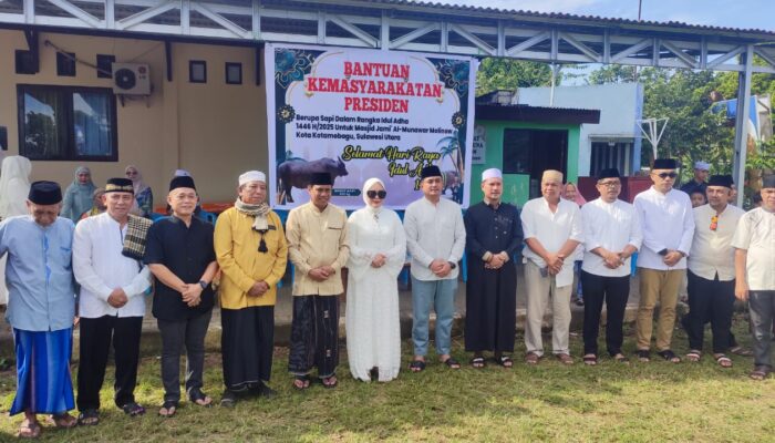 Wali Kota Kotamobagu Serahkan Sapi Kurban dari Presiden