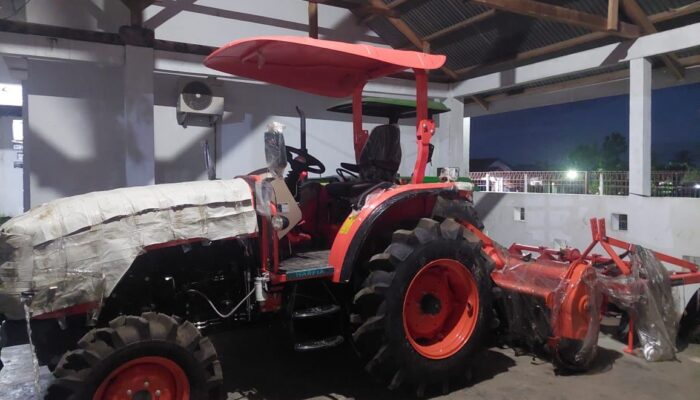 Terima Bantuan Traktor Roda 4 dari Gubernur Sulut, Wali Kota Weny Gaib Ucapkan Terima Kasih
