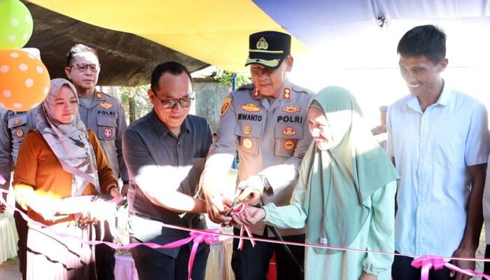 Polres Kotamobagu Bangun Rumah Warga Molinow