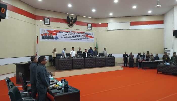 Wakil Ketua DPRD Kotamobagu Jusran Deby Mokolanot Pimpin Paripurna LKPJ Tingkat I APBD Tahun 2024