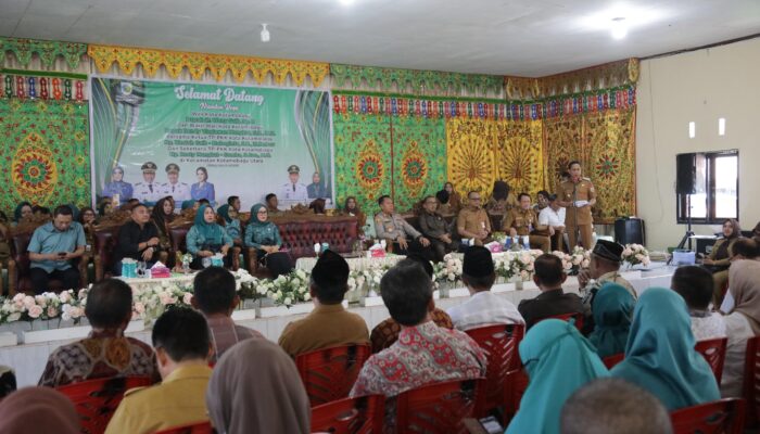 Wali Kota Kotamobagu dan Ketua TP PKK Gelar Kunjungan Kerja di Kotamobagu Utara