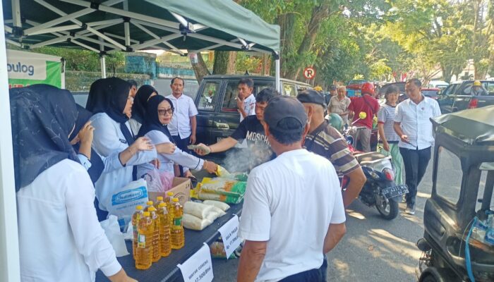 Gerakan Pangan Murah di Kotamobagu Diserbu Warga, 1 Ton Beras Ludes Terjual