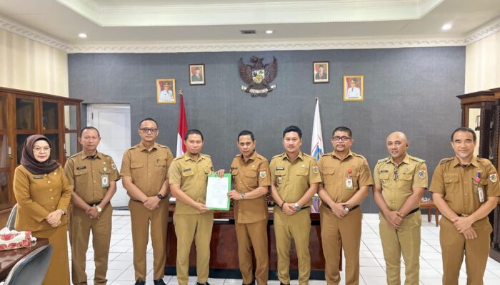 Terima SK Plt Lurah Motoboi Kecil, Imran Lobangon “Bajir” Ucapan Selamat