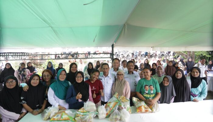 Wali Kota Kotamobagu Tinjau Pelaksanaan Operasi Pasar Murah di Kecamatan Kotamobagu Utara