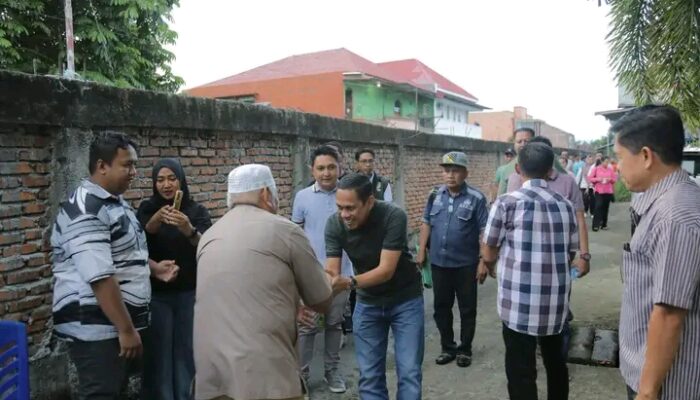 Wali Kota dr. Weny Gaib Tinjau Keluhan Warga Terkait Pagar Beton di Akses Masuk RSUD Kotamobagu