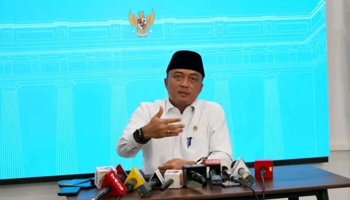 Presiden Prabowo Titip Pesan untuk Santri: Kuasai Ilmu, Jaga Akhlak, dan Siap untuk Masa Depan