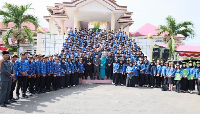 Pemda Bolmong Serahkan 194 SK PPPK