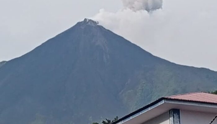 Aktivitas Gunung Karangetang Meningkat, Bupati Sitaro Imbau Warga Waspada