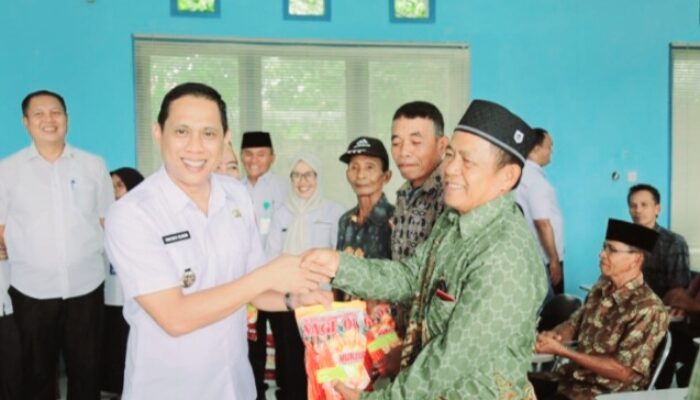 Bantuan 1,5 Ton Benih Jagung Diterima 37 Kelompok Tani di Kotamobagu