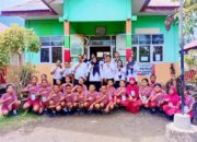 Kepala Disdik Bolmong, Farida Mooduto, Monitoring UAS Di  SDN 1 Langagon,