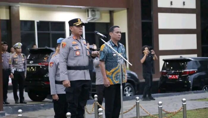 Bersama Wali Kota dr. Weny Gaib, Kapolres Kotamobagu Gelar Apel Operasi Lilin Samrat 2025