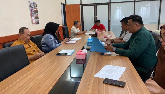 Ketua DPRD Kotamobagu Pimpin Rapat Banmus