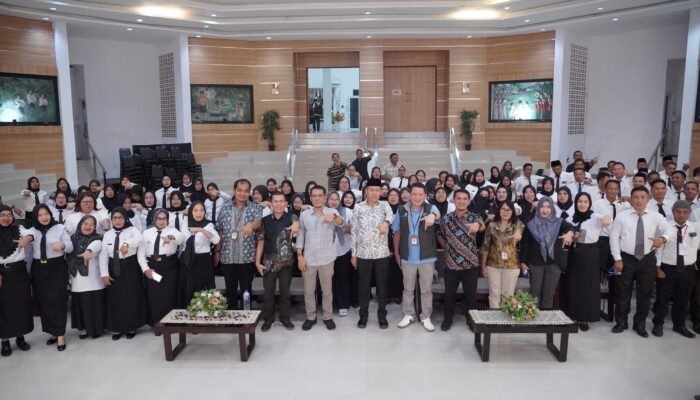 Asesmen Kepsek SD-SMP Rampung, Bupati Iskandar Tekankan Inovasi dan Sinergi Pendidikan