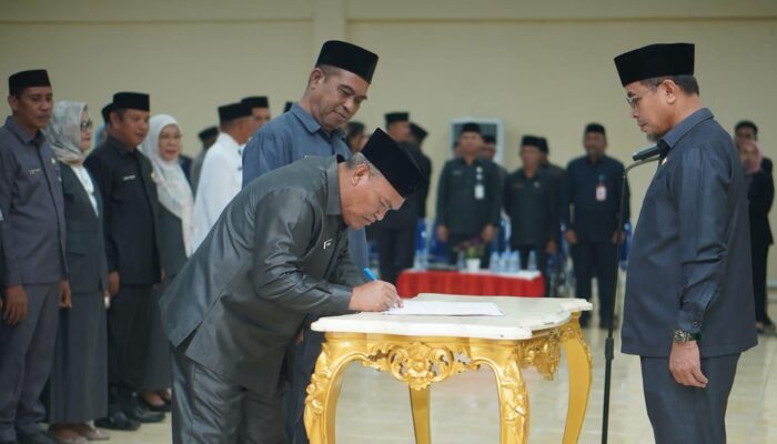 Bupati Boltara Lantik 68 Pejabat Manajerial