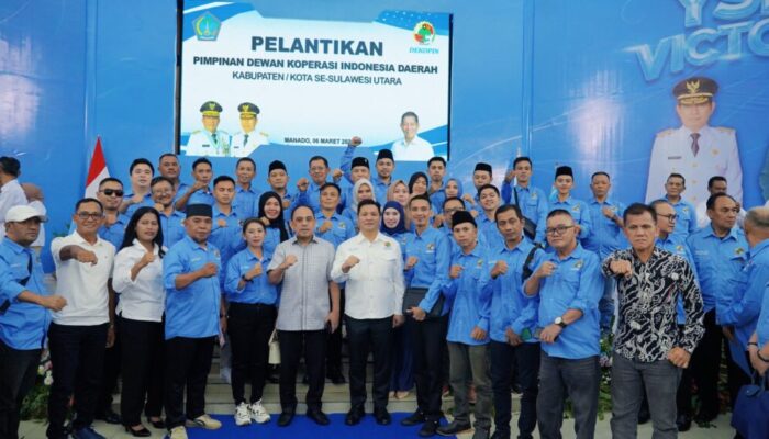 Bupati Yusra Hadiri Pelantikan Dekopin