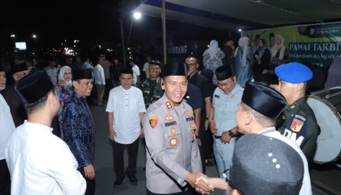 Kapolres dan Forkopimda Kawal Langsung Pawai Takbiran Kotamobagu