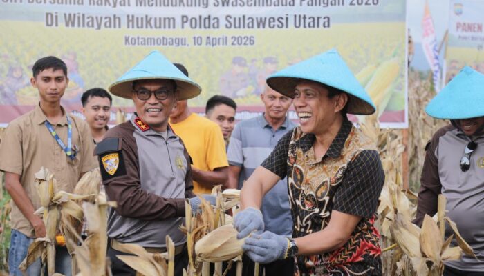 Bersama Kakorbinmas Polri, Wali Kota Kotamobagu Hadiri Panen Raya Jagung